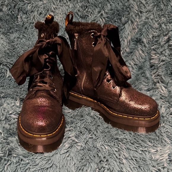 Dr. Martin Jadon faux fur lined platform glitter boots, size 9L - Picture 5 of 11